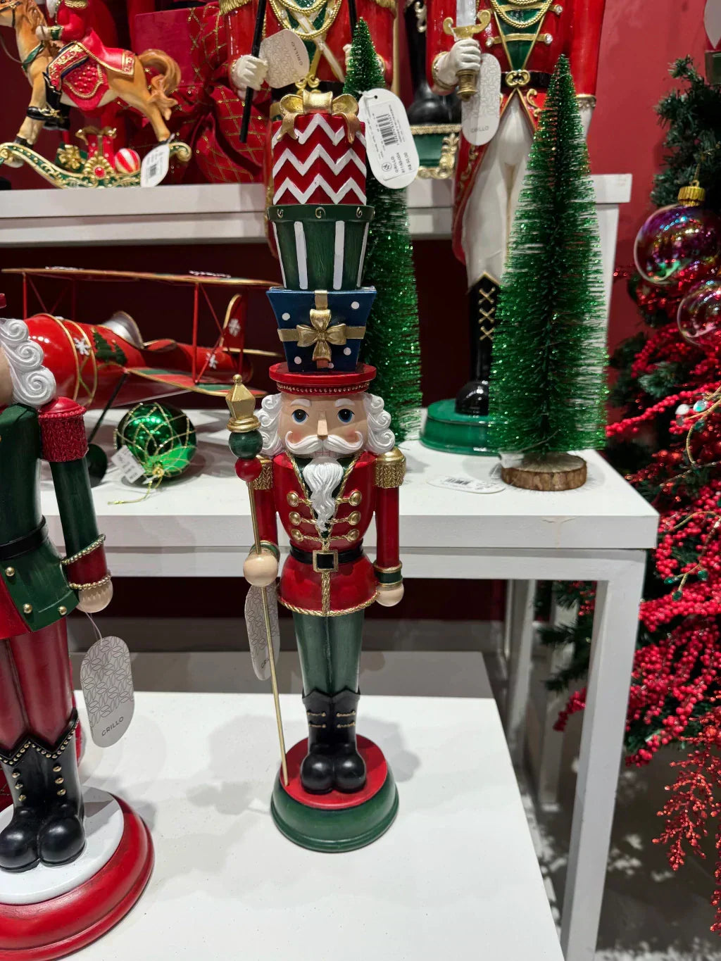 QUEBRA NOZES RESINA NATAL 50CM - Pré Venda